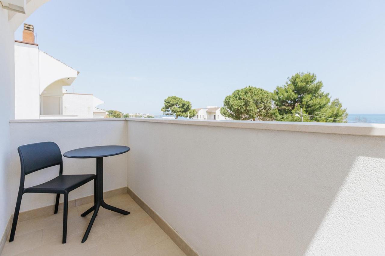 Apulia Blue Apartements & B&B Bari Exteriör bild